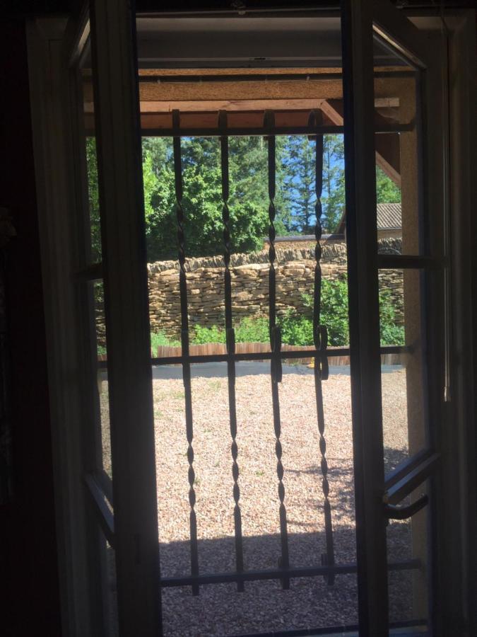Le Jardin De Theleme "Charme Discret Pour Un Nid Douillet" Villa Mazille Exterior photo